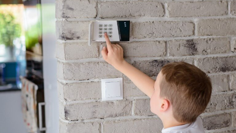 Benefits of Wired Alarm Systems